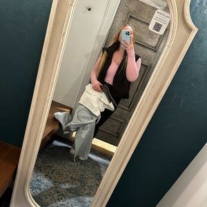 Meet your Posher, Vanessa